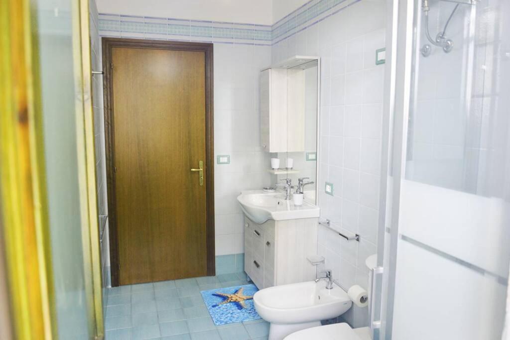 Appartamento Casasolemare Fondachello Fondachello  Buitenkant foto