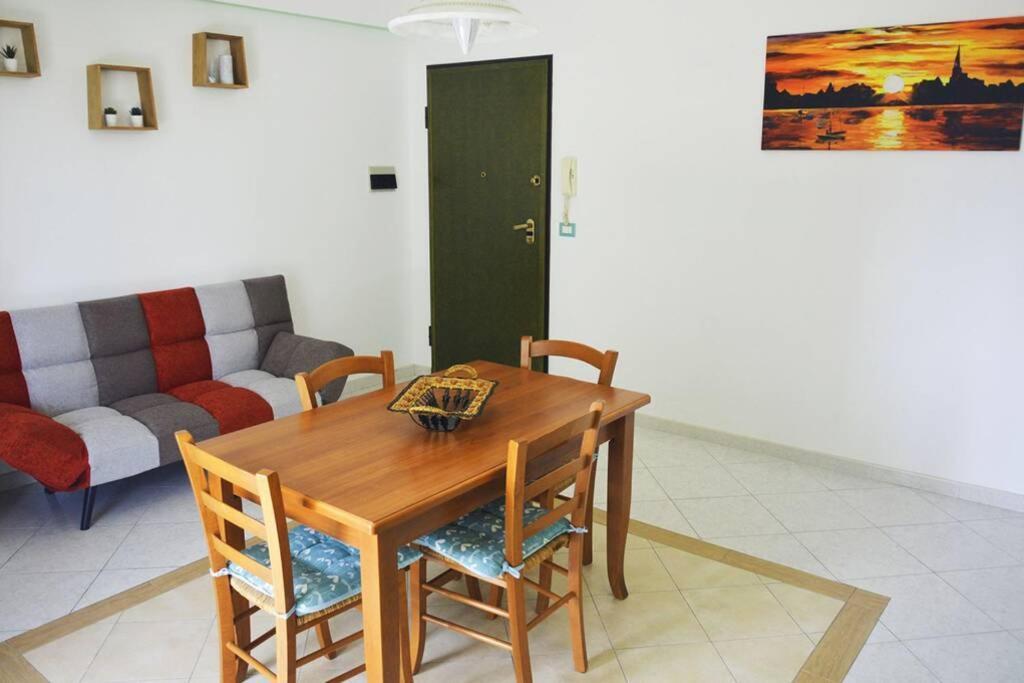 Appartamento Casasolemare Fondachello Fondachello  Buitenkant foto