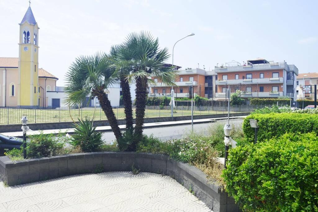 Appartamento Casasolemare Fondachello Fondachello  Buitenkant foto