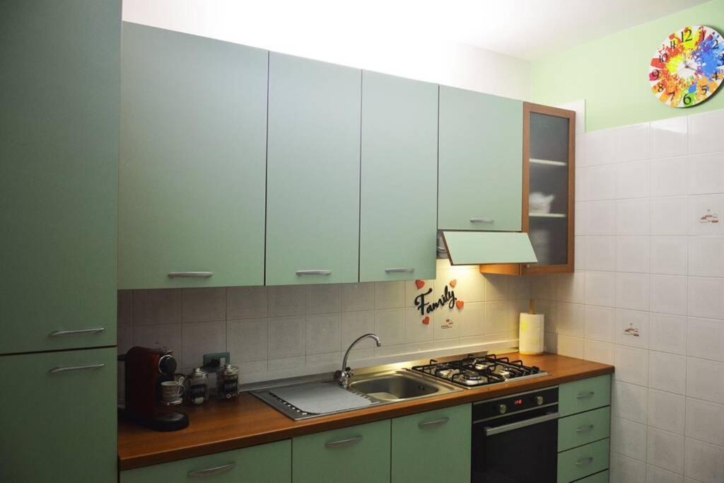 Appartamento Casasolemare Fondachello Fondachello  Buitenkant foto