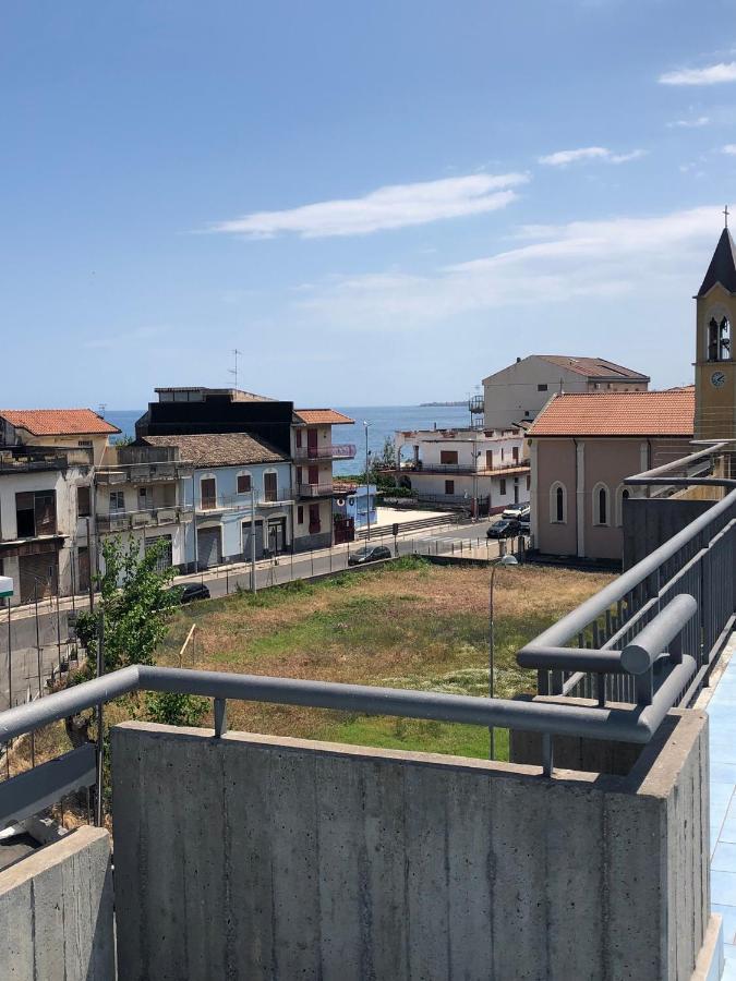 Appartamento Casasolemare Fondachello Fondachello  Buitenkant foto